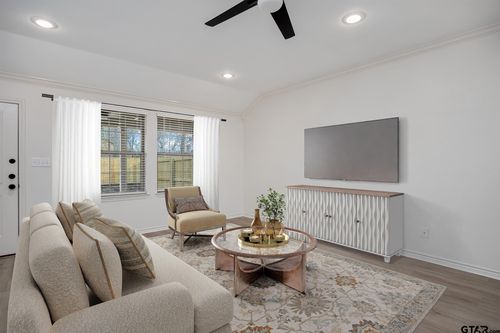 6816 County Road 1215, Flint, TX, 75762-8872 | Card Image