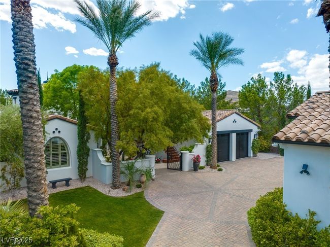 19 Quintessa Cir, House other with 4 bedrooms, 5 bathrooms and null parking in Las Vegas NV | Image 66