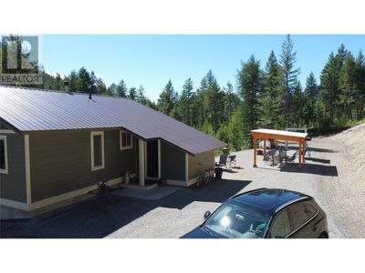 3445 Blythe Rhone Rd, House other with 2 bedrooms, 1 bathrooms and null parking in Westbridge BC | Image 2