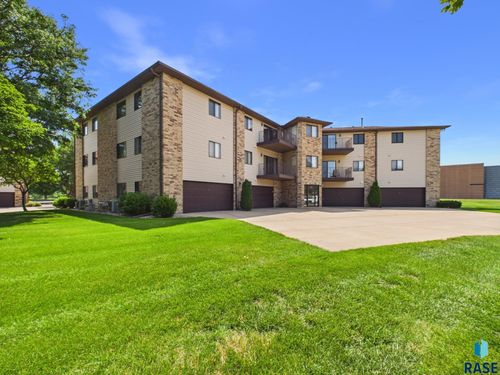 306-4605 W Custer Ln Lane, Sioux Falls, SD, 57106 | Card Image