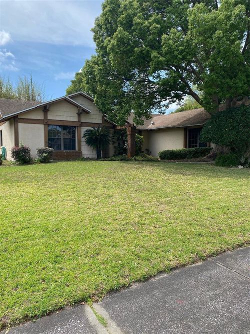 705 Boysenberry Ct, WINTER SPRINGS, FL, 32708-4922 | Card Image