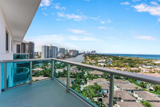 24 - 19380 Collins Ave, Condo with 1 bedrooms, 1 bathrooms and null parking in Sunny Isles Beach FL | Image 4