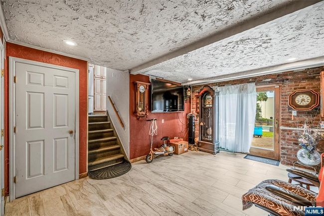 415 Briarwood Ln, House other with 4 bedrooms, 3 bathrooms and null parking in Northvale NJ | Image 15