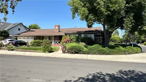 1006 Vanderbilt Ave, Claremont, CA, 91711-3612 | Card Image