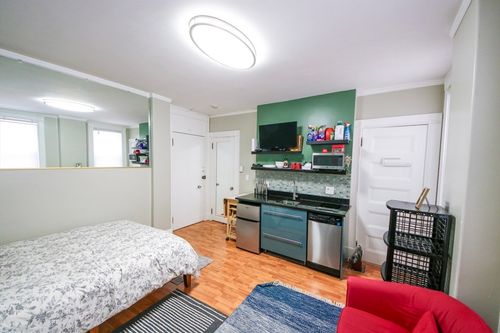 3k-21 Beacon St, Boston, MA, 02108-2805 | Card Image