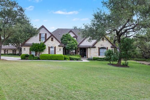 154 Quarry Pt, New Braunfels, TX, 78132-4418 | Card Image