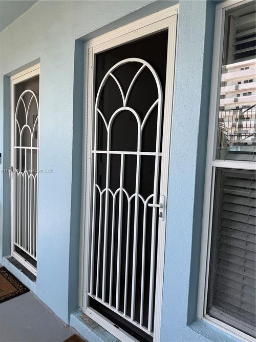 apt-107b-315 Van Buren St, Hollywood, FL, 33019-1725 | Card Image