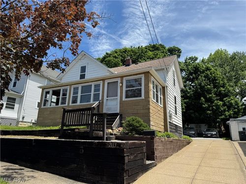 2113 11th Street Sw, Akron, OH, 44314 | Card Image