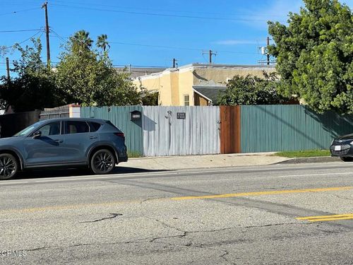 7315 Woodley Avenue, Van Nuys, CA, 91406 | Card Image