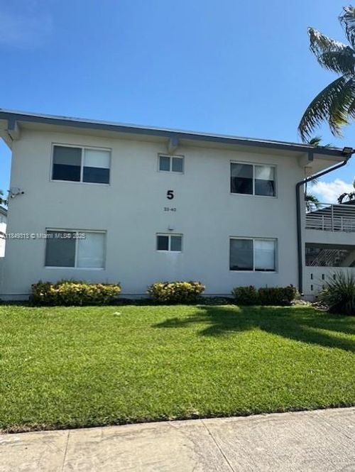 apt-14-16651 Ne 18th Ave, North Miami Beach, FL, 33162-4305 | Card Image