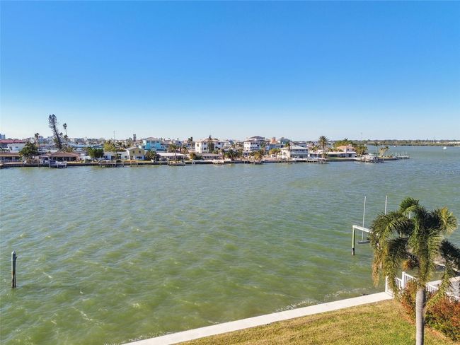 568 Johns Pass Ave, House other with 4 bedrooms, 3 bathrooms and null parking in MADEIRA BEACH FL | Image 100