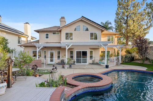 18857 Beechtree Ln, Porter Ranch, CA, 91326-3903 | Card Image