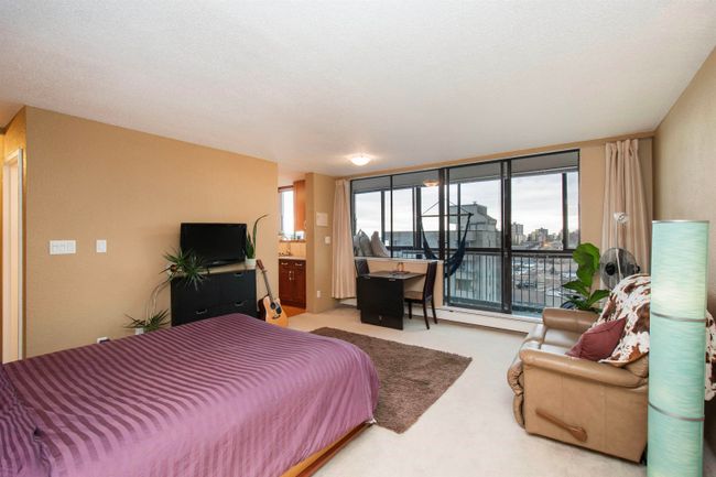 1003 - 555 13 Th Street, Condo with 0 bedrooms, 1 bathrooms and 1 parking in West Vancouver BC | Image 6