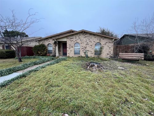 5616 Tucker St, The Colony, TX, 75056-1414 | Card Image