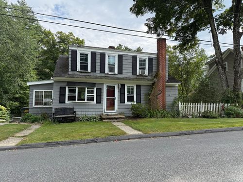 16 Charlton St, Sturbridge, MA, 01566-1249 | Card Image