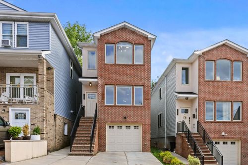 1603 71st St, North Bergen, NJ, 07047-3823 | Card Image
