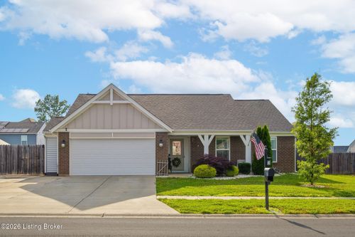 803 New Christman Ln, Shepherdsville, KY, 40165-4604 | Card Image