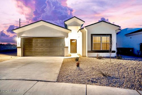 3966 Caspian Rd, Las Cruces, NM, 88012-8020 | Card Image