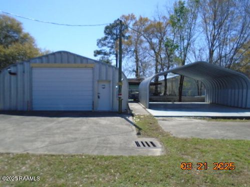 101 Acadian St, New Iberia, LA, 70560-1511 | Card Image