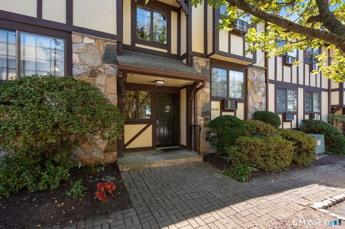 184-50 Aiken St, Norwalk, CT, 06851-2011 | Card Image