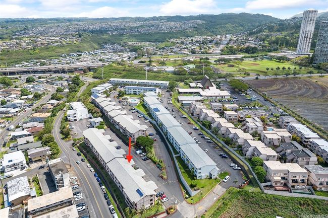 APT-304 - 98-626 Moanalua Loop, Condo with 2 bedrooms, 1 bathrooms and 1 parking in Aiea HI | Image 11