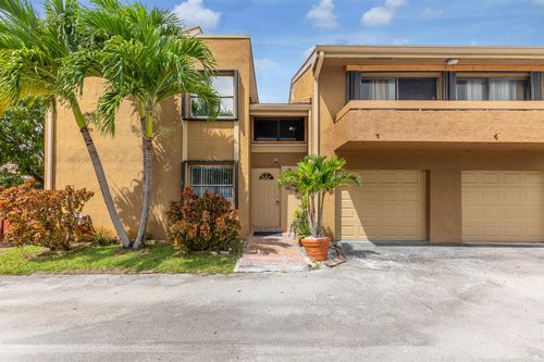 c43-8409 S Missionwood Cir, Miramar, FL, 33025-2921 | Card Image