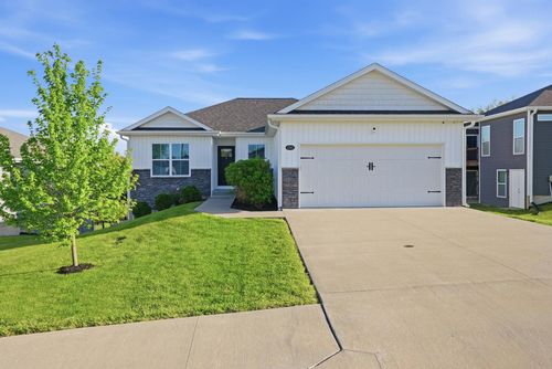 4190 W Posey Ln, COLUMBIA, MO, 65203-4558 | Card Image