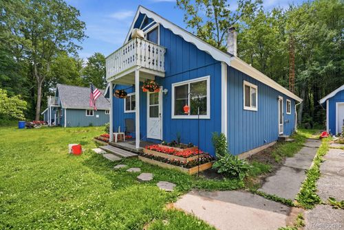 1699 Ditty Rd, Kimball, MI, 48074-2403 | Card Image