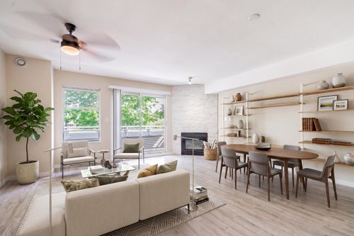 204-3183 Esmond Ave, Burnaby, BC, V5G4V6 | Card Image
