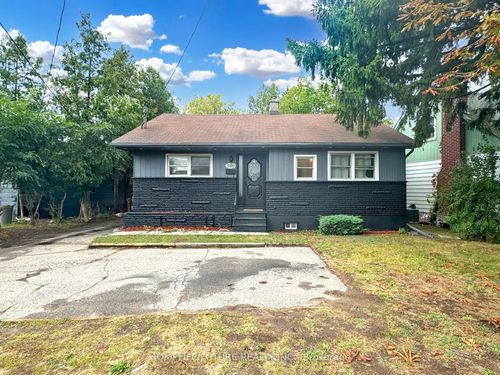 1500 Simcoe St N, Oshawa, ON, L1G4X7 | Card Image
