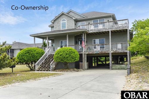 122 Ships Watch Dr, Duck, NC, 27949-4636 | Card Image