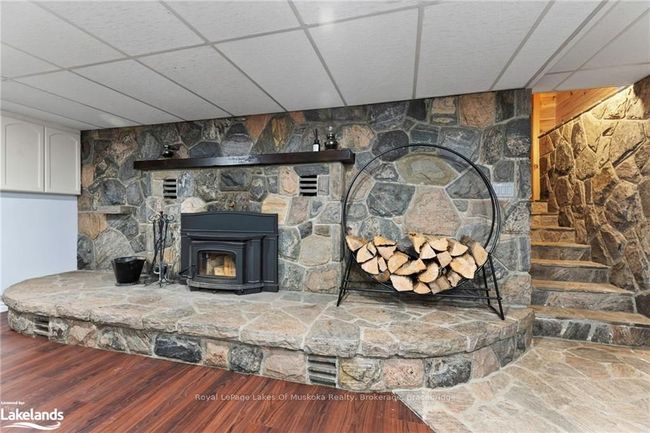 1105 Rosseau Lake Rd 1, House other with 3 bedrooms, 2 bathrooms and 8 parking in Windermere ON | Image 23