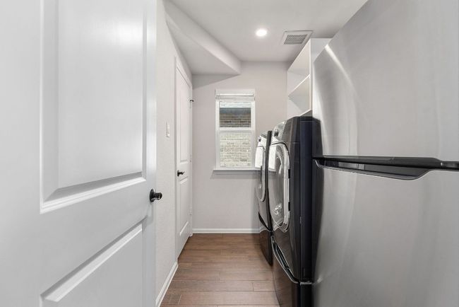 Seperate laundry with enough room for a fridge | Image 21