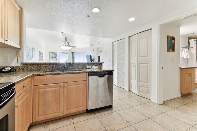507 - 11605 Gulf Blvd, Condo with 2 bedrooms, 2 bathrooms and null parking in TREASURE ISLAND FL | Image 12