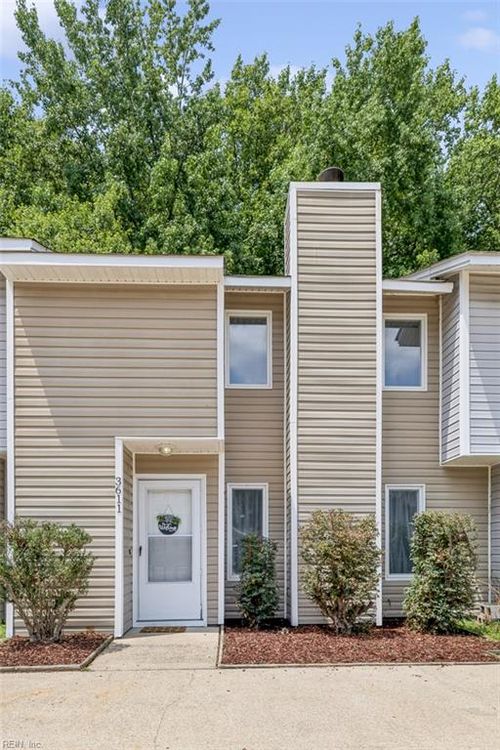 3611 Radford Cir, Chesapeake, VA, 23321-4743 | Card Image