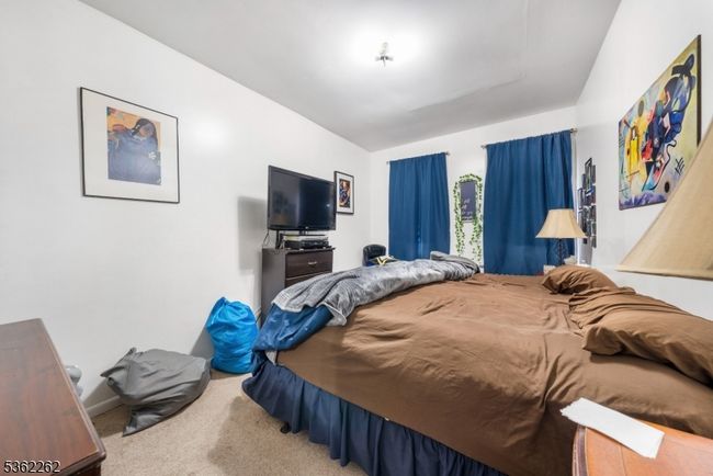 639 N 8 Th St, Home with 6 bedrooms, 3 bathrooms and null parking in Newark NJ | Image 20
