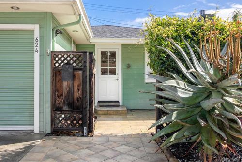 624 Riverview Dr, Capitola, CA, 95010-2728 | Card Image