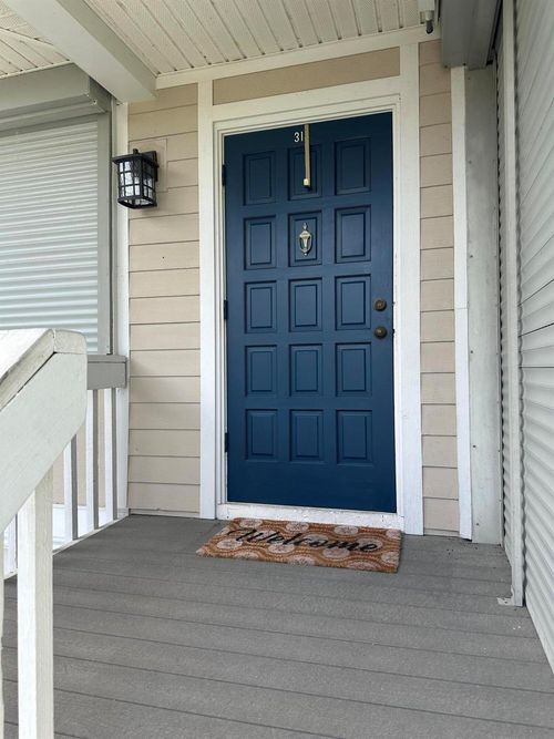 318 Ne Golfview Cir, Stuart, FL, 34996-1637 | Card Image