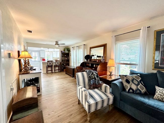 12409 Live Oak St, House other with 2 bedrooms, 1 bathrooms and 1 parking in CEDAR KEY FL | Image 10