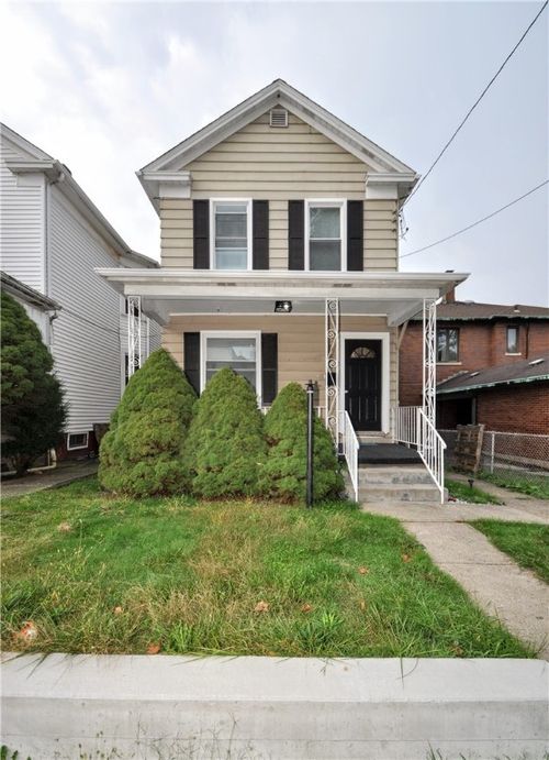 559 Glenwood Ave, Ambridge, PA, 15003-2444 | Card Image