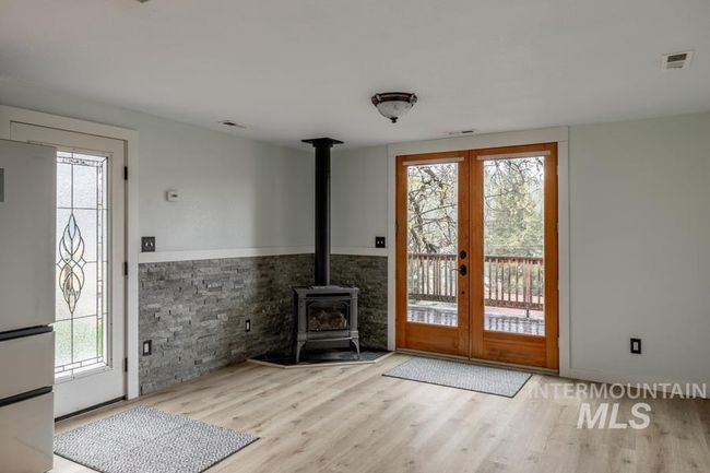 306 S Pine St, House other with 1 bedrooms, 1 bathrooms and null parking in Troy ID | Image 5