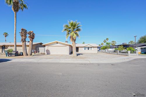 2656 S Madison Ave, Yuma, AZ, 85364-7309 | Card Image