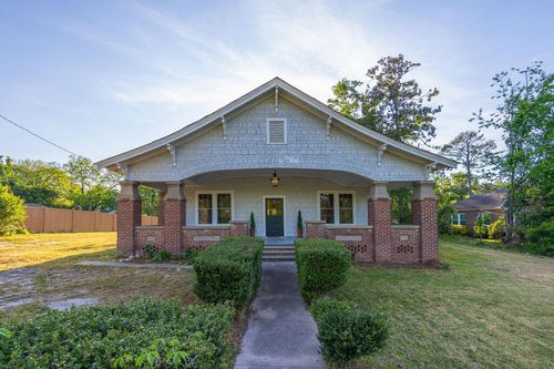 313 Lynch St, Edgefield, SC, 29824-1237 | Card Image