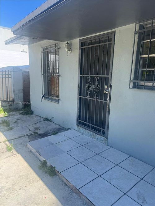 78-78 Ne 59th Ter, Miami, FL, 33137 | Card Image