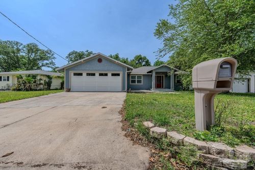 3235 Bayou Dr, Pensacola, FL, 32505-7802 | Card Image