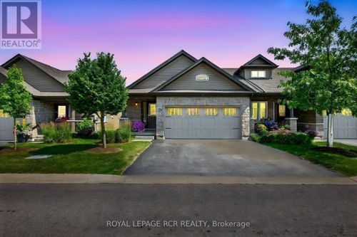 24 Westminster Cres, Fergus, ON, N1M0C4 | Card Image