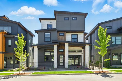 2888 W Lumber Ln, Coeur D Alene, ID, 83814-7408 | Card Image