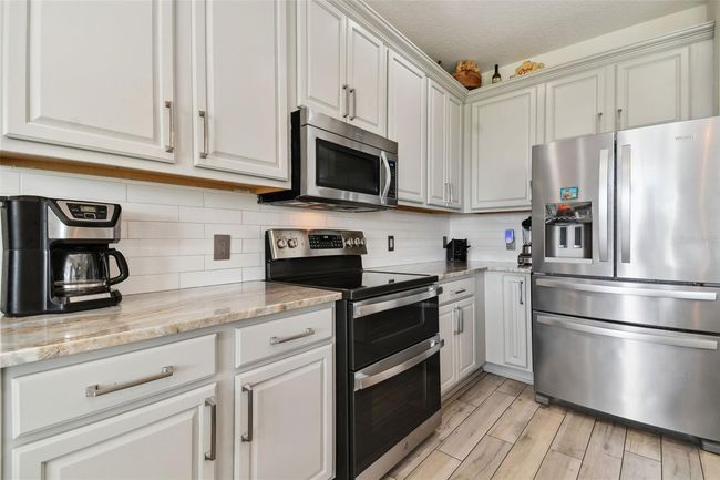 5247 Moon Shell Dr, House other with 3 bedrooms, 2 bathrooms and null parking in APOLLO BEACH FL | Image 8