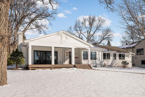 524 Mississippi River Blvd S, Saint Paul, MN, 55116-1061 | Card Image