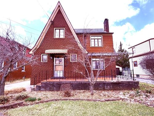 610 31st St, Niagara Falls, NY, 14301-2544 | Card Image